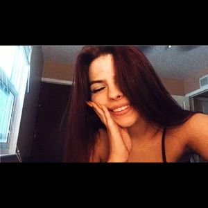 Meet your Posher, Natasha